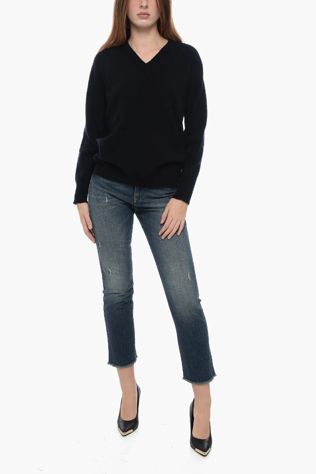 Arovescio Asymmetrical Virgin Wool and Cashmere V-Neck Sweater