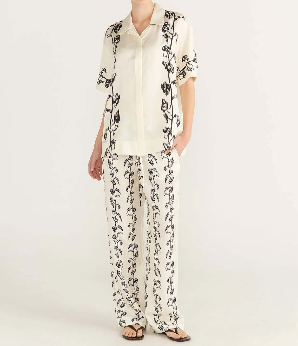 Montauk Silk Shirt in Ecru Vine
